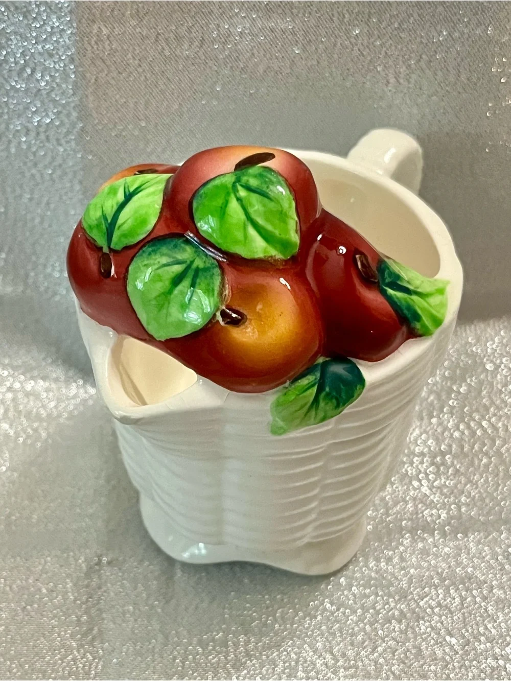 Vintage Apples Basket Weave Creamer Pitcher 3D Made in Japan #PY22441
